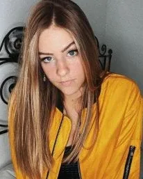 Photo from listing “Victoria”, age 29