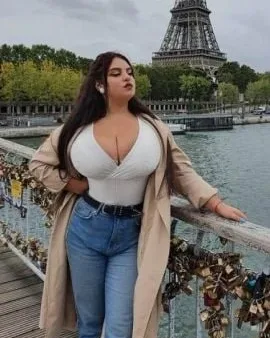 Photo from listing “Anna”, age 29