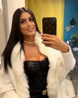 Photo from listing “Livia”, age 23
