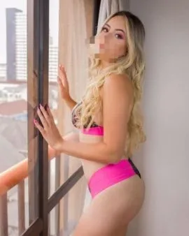 Photo from listing “Mariana Lins”, age 24