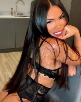 Photo from listing “Bella”, age 25