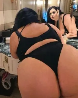 Photo from listing “Ema”, age 27