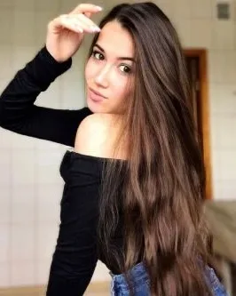 Photo from listing “LINDA”, age 25