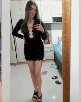 Photo from listing “Ísis Castro”, age 21