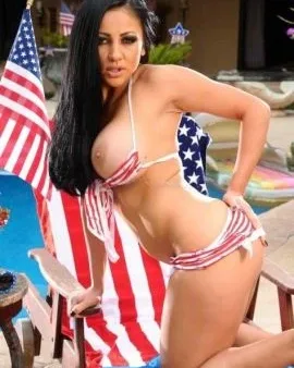 Photo from listing “Audrey Bitoni”, age 39
