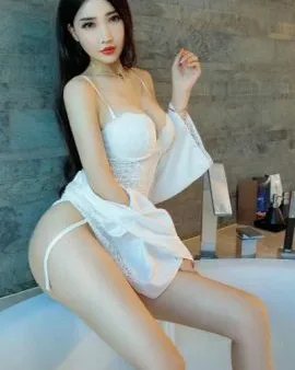 Photo from listing “Amelia”