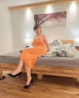 Photo from listing “Nico Mina”, age 25