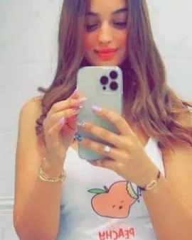 Photo from listing “Amira”, age 24
