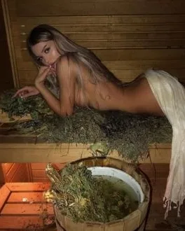 Photo from listing “Adele”, age 30