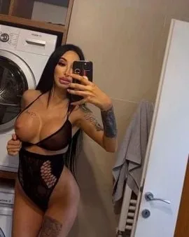 Photo from listing “Monik”, age 27