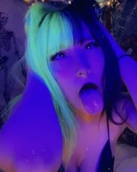 Photo from listing “Leah”, age 30