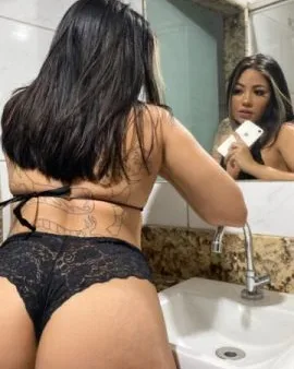 Photo from listing “Lua Medeiros”