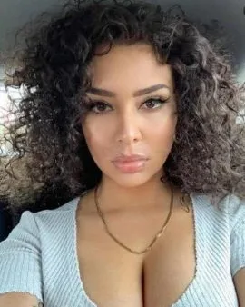 Photo from listing “Sophie”, age 29