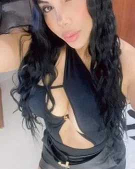 Photo from listing “Jazmin”, age 30