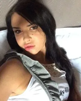 Photo from listing “Mariana”, age 33