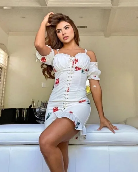 Photo from listing “Brenda”, age 26