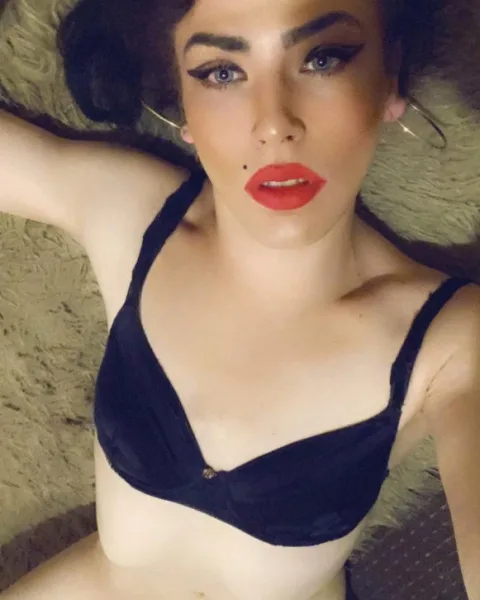 Photo from listing “Maria Lodge”, age 19