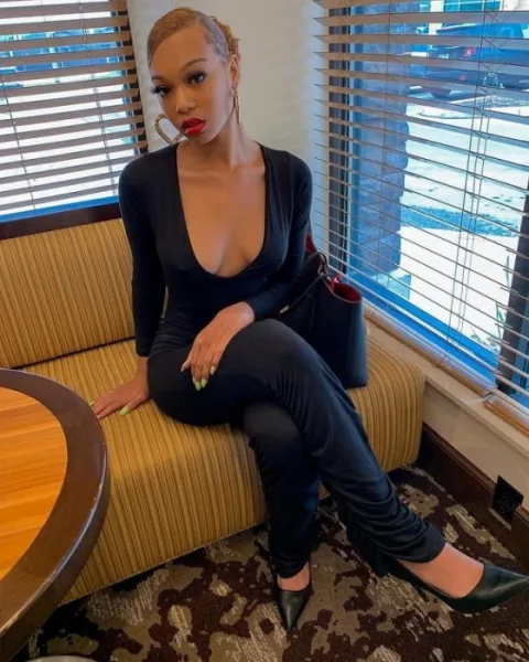 Photo from listing “Michelle”, age 26
