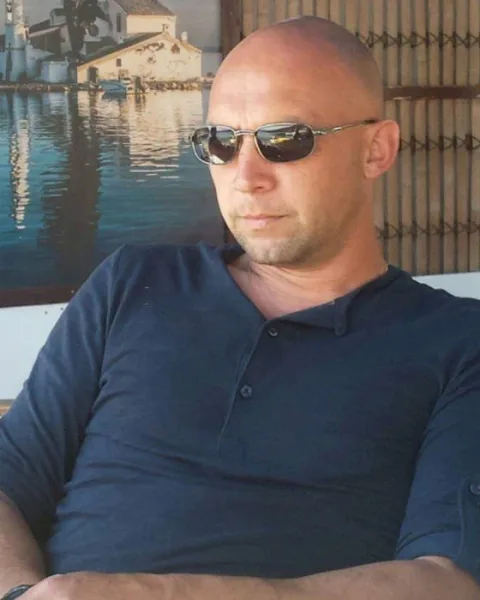 Photo from listing “Paul”, age 43