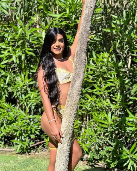 Photo from listing “Valentina”, age 20