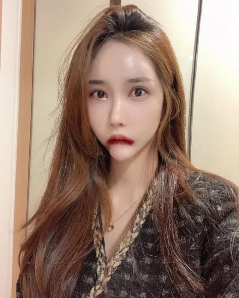 Photo from listing “Ying”, age 23