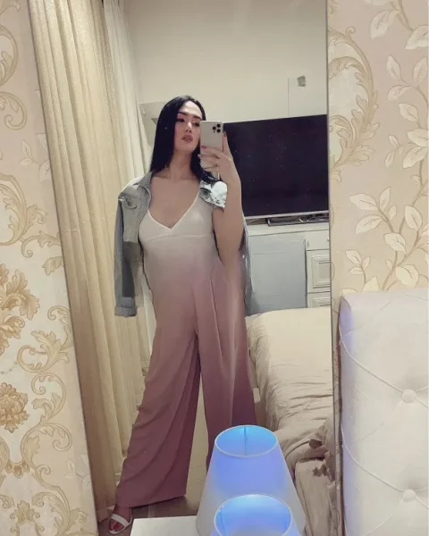 Photo from listing “Ara Shemale”, age 29