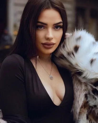 Photo from listing “Mila”, age 21