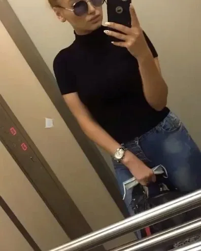 Photo from listing “Melissa”, age 26