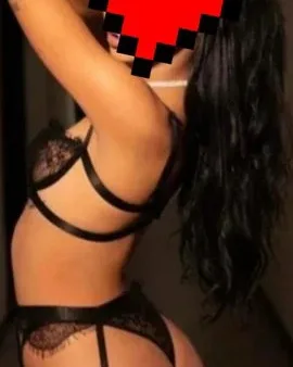 Photo from listing “Maya Escort”, age 25