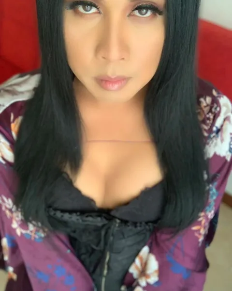 Photo from listing “Manila Bay”, age 25