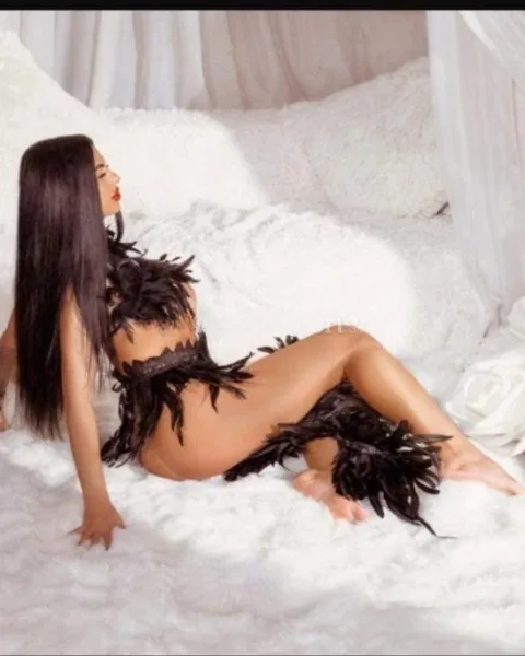 Photo from listing “Maria”, age 28