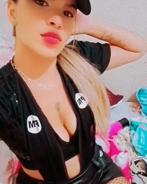 Photo from listing “Pamela Hot”, age 28