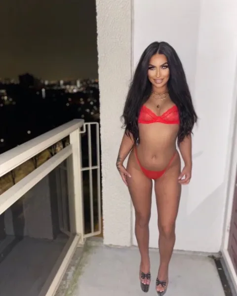 Photo from listing “Cataleya”, age 21