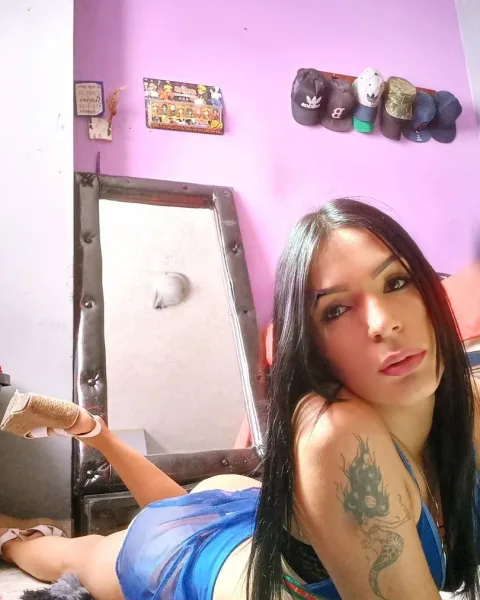 Photo from listing “Luciiana Queens”, age 24