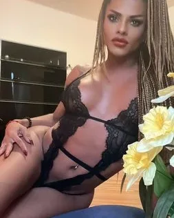 Photo from listing “TS Vanessa”, age 25