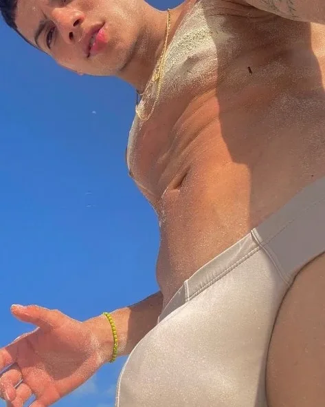 Photo from listing “Christoper”, age 22