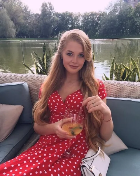 Photo from listing “Cheslava”, age 21