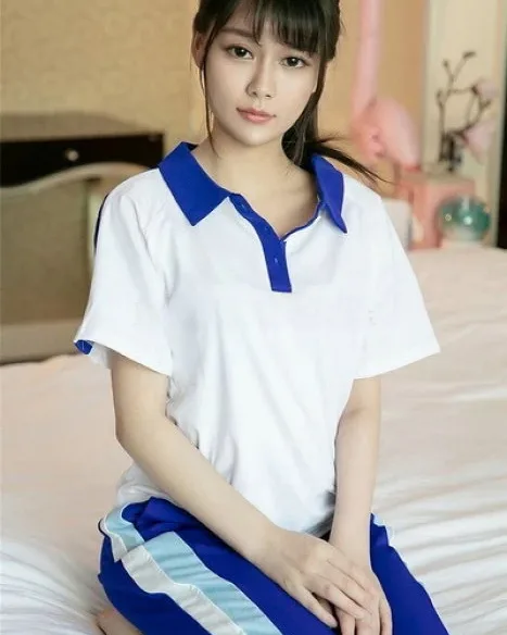 Photo from listing “Gina”, age 21