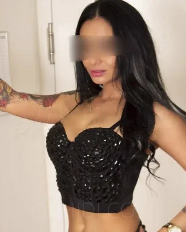 Photo from listing “Sexy Isabella”, age 25