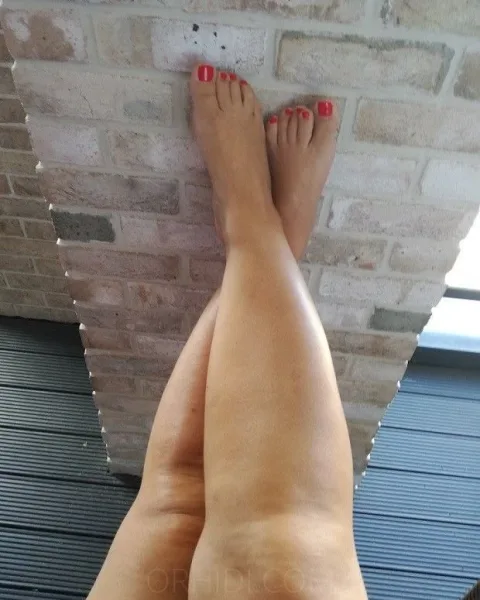 Photo from listing “Blond Katy Milf”, age 39