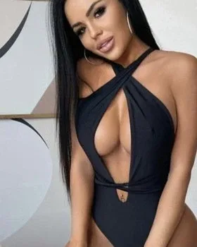 Photo from listing “Marina”, age 22