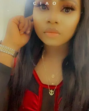 Photo from listing “Zara”, age 28