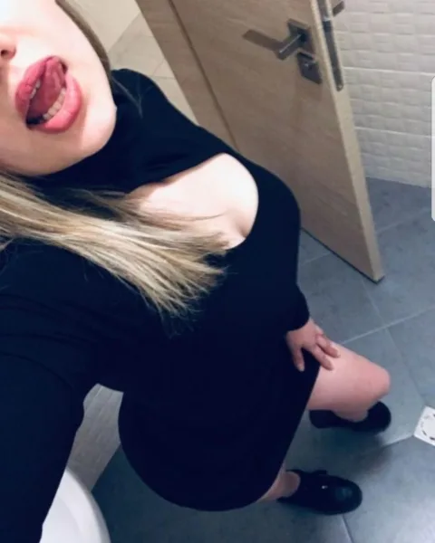 Photo from listing “Erika176”, age 33