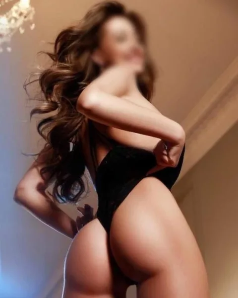 Photo from listing “Samira”, age 24