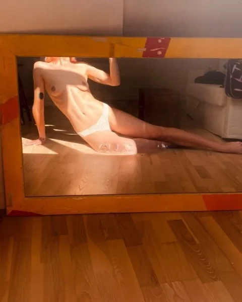 Photo from listing “Naomy”, age 28