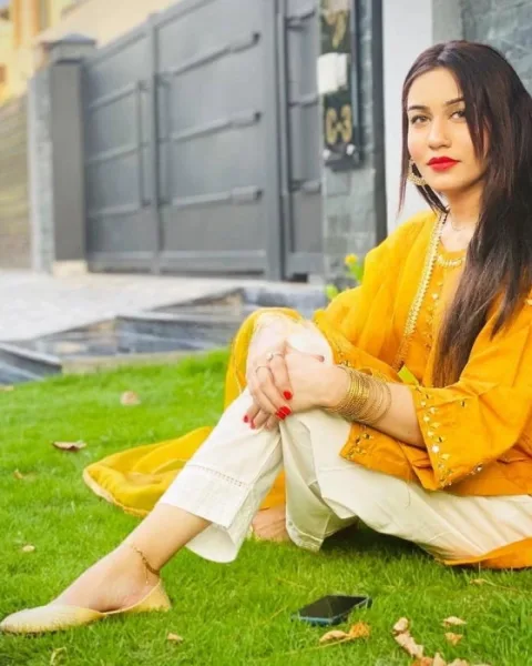 Photo from listing “Zoya”, age 24