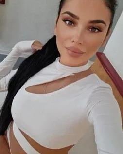 Photo from listing “Angelina”, age 21