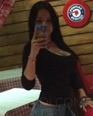 Photo from listing “Luana”, age 23