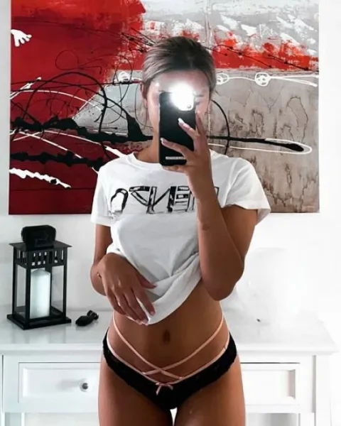 Photo from listing “Linda Garcia”, age 26