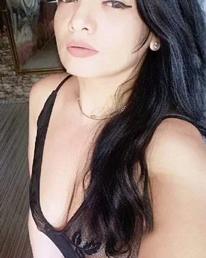 Photo from listing “Jolina”, age 34